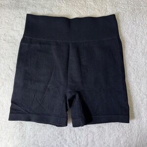 Ribbed Seamless High Waist‎ Biker Shorts Black Women’s Small